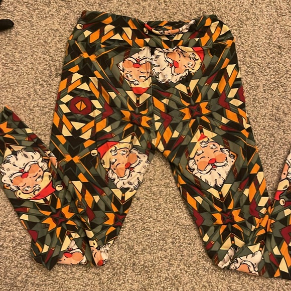 LuLaRoe Santa leggings - Picture 1 of 3